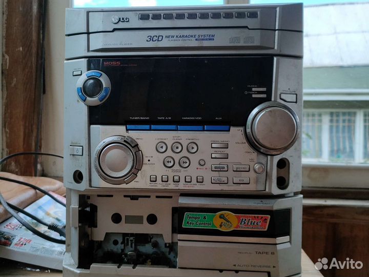 Музыкальный центр