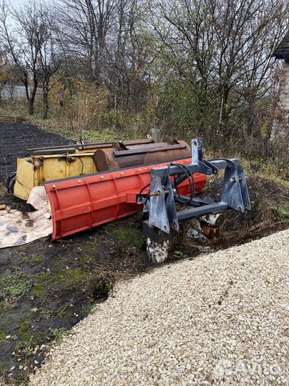 Фронтальный погрузчик МТЗ 320П04, 1994