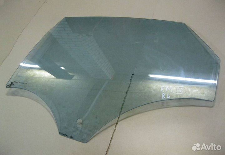 Стекло двери задней левой Ford Mondeo 4