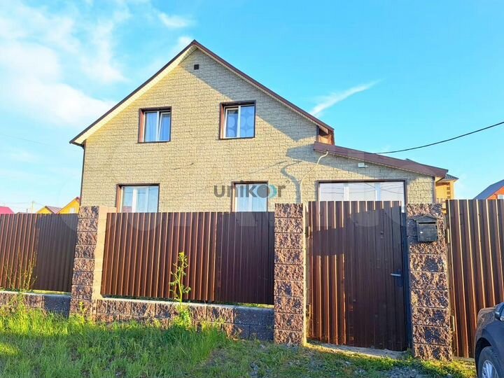 Дом 139 м² на участке 10 сот.