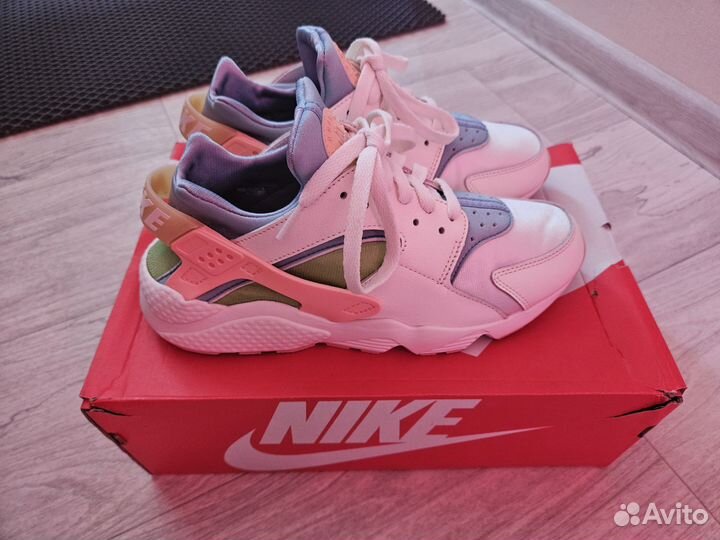 Кроссовки nike женские