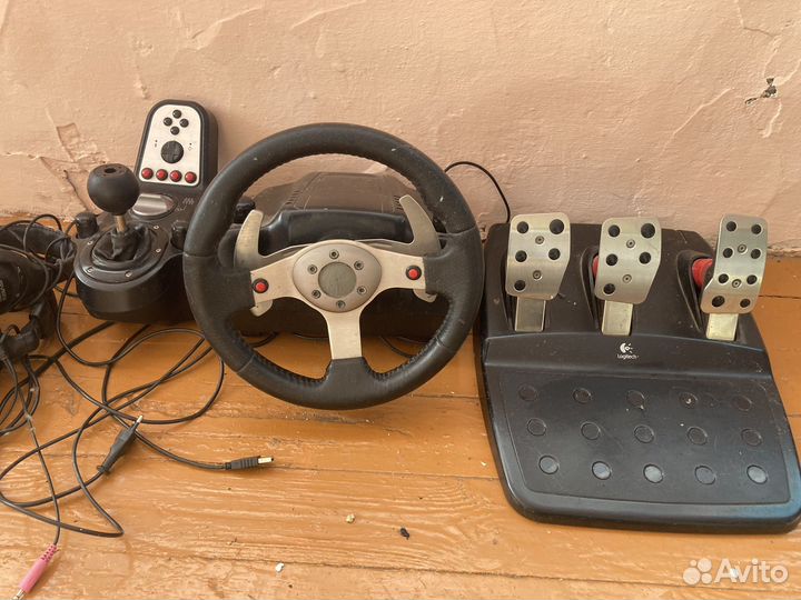 Игровой руль logitech g25