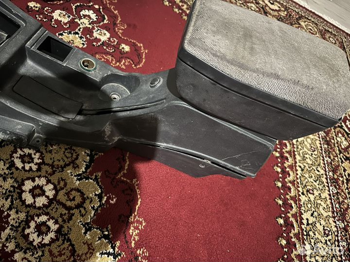 Консоль priora 1 и бар