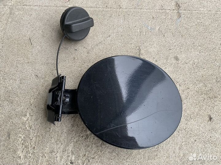 Лючок бензобака Mazda 3 BL