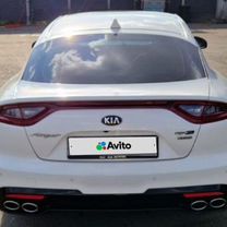 Kia Stinger 2.0 AT, 2018, 87 000 км, с пробегом, цена 2 999 999 руб.