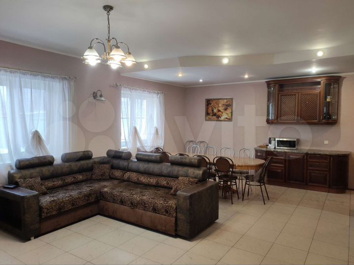 Коттедж 100 м² на участке 4 сот.