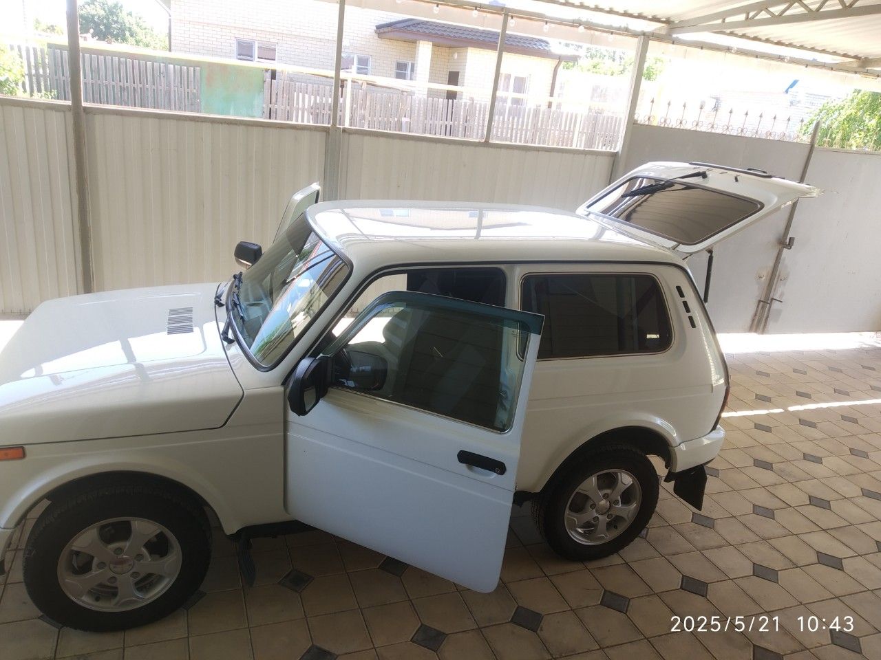 ВАЗ (LADA) 2121 (4x4) Urban