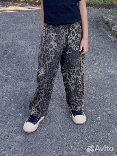 Джинсы для девочки 98