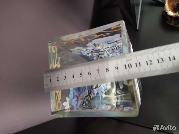 Ваза для цветов, цветное стекло