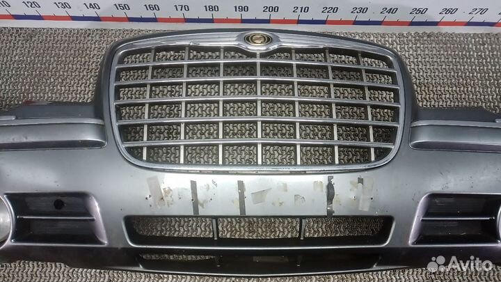 Бампер передний Chrysler 300C