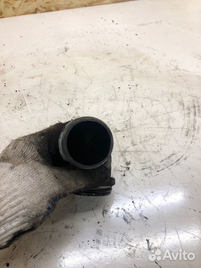 Патрубок интеркулера Opel Astra H Z19DTH 2007