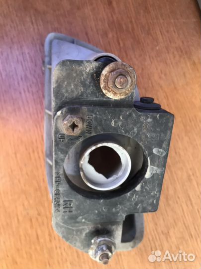 Противотуманная фара правая шевроле лачетти