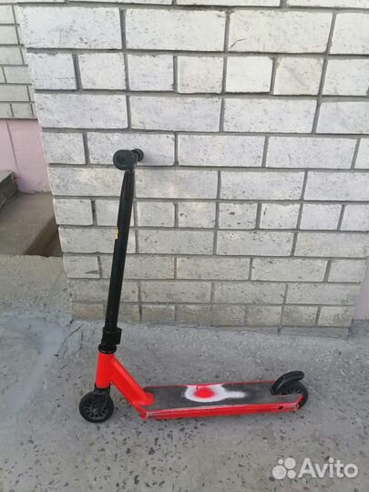 Трюковой самокат