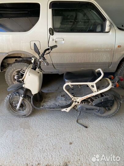 Honda zoomer 50