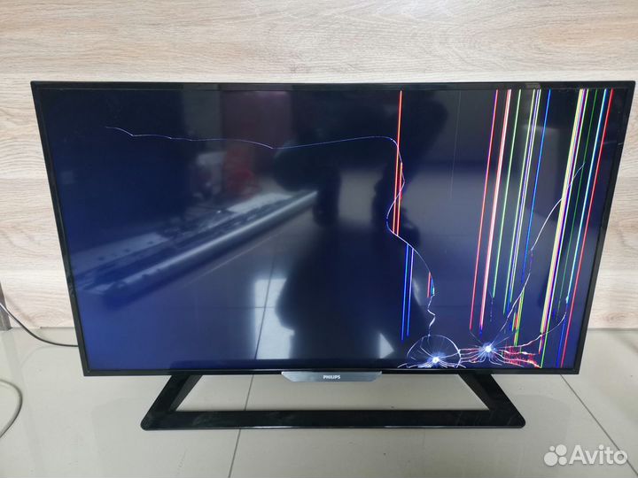 Телевизор Philips 40PFT4009 (Разбор)(По запчастям)