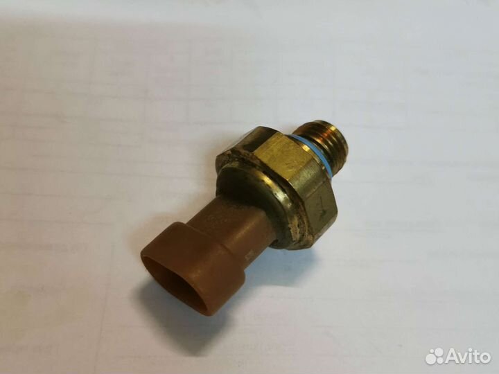Датчик давления Cummins CG250/280, 3348579, шт
