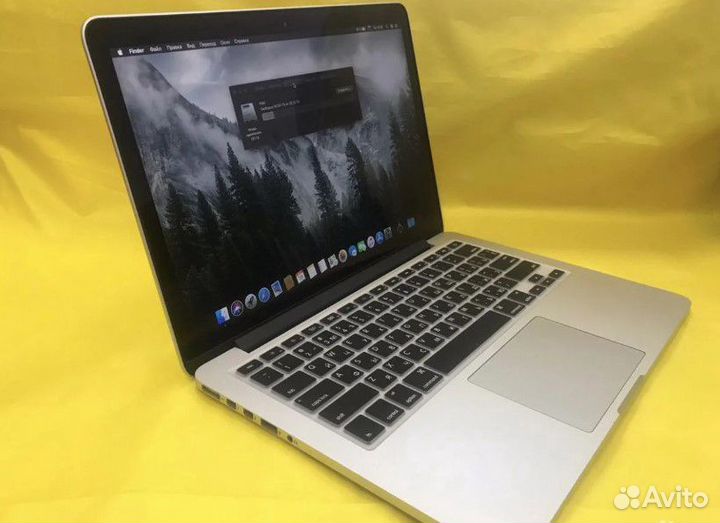 MacBook Pro 13 retina 2015 i5 8 озу SSD 128 новый