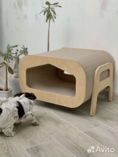 Домик для кошек и собак