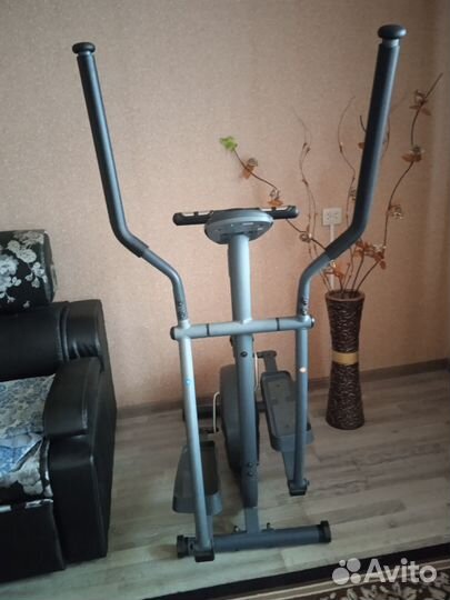 Эллиптический тренажер