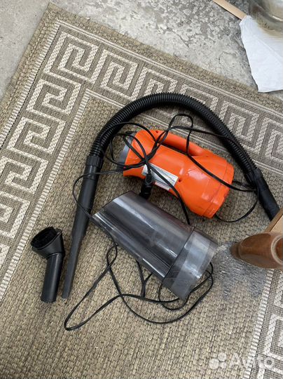 Пылесос автомобильный