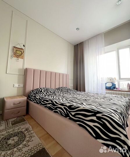 Современная кровать