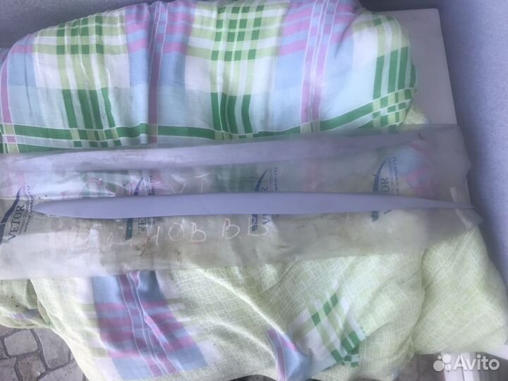 Реснички mazda 3 от 2010г