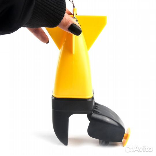 Кормушка для заброса прикормки Ракета