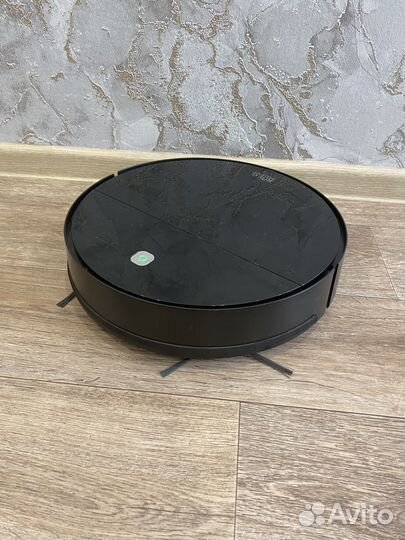 Робот пылесос royal wellfort