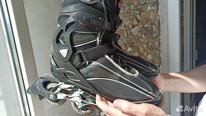 Роликовые коньки reaction