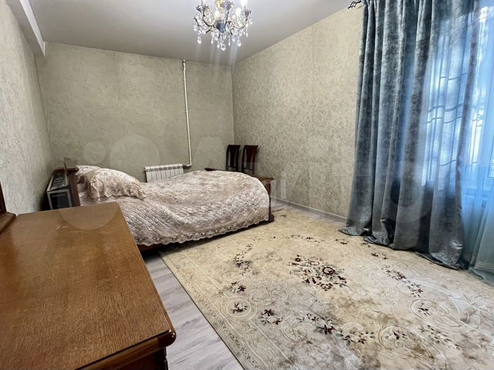 3-к. квартира, 64 м², 2/5 эт.