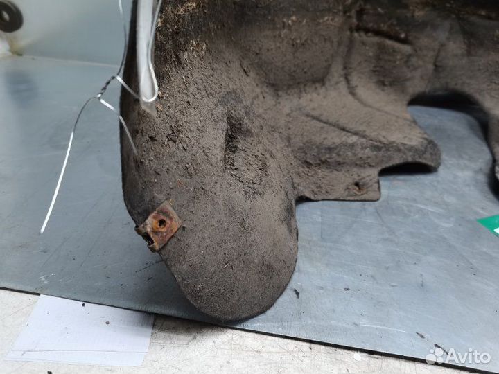 Локер задний правый skoda Octavia (A5 1Z) 2004-201