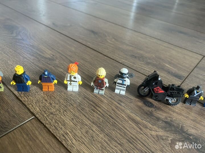 Lego минифигурки
