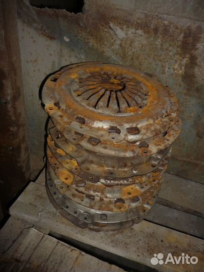 Корзина сцепления Шевроле Лачетти 1.6