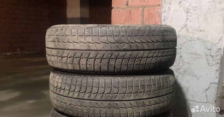 Michelin Latitude X-Ice North 3 185/65 R15 92T