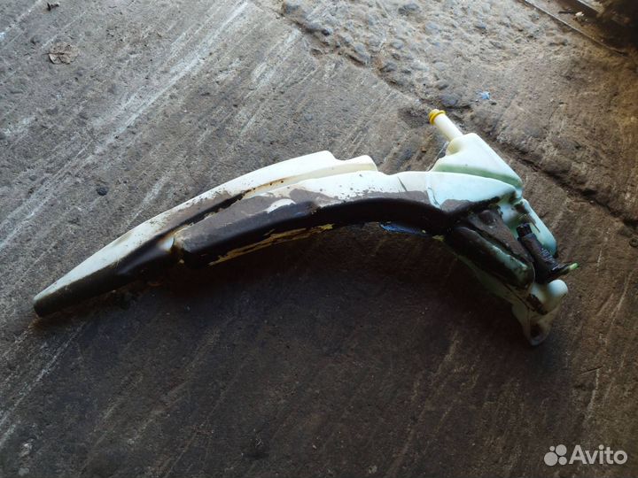 Бачок омывателя Ford Focus DNW 1999 XS4117618BF