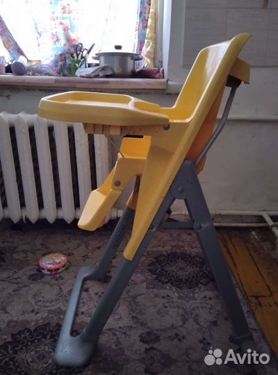 Стульчик для кормления