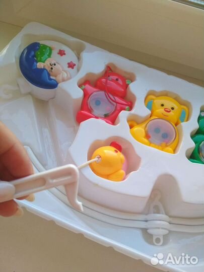 Музыкальный мобиль на кроватку