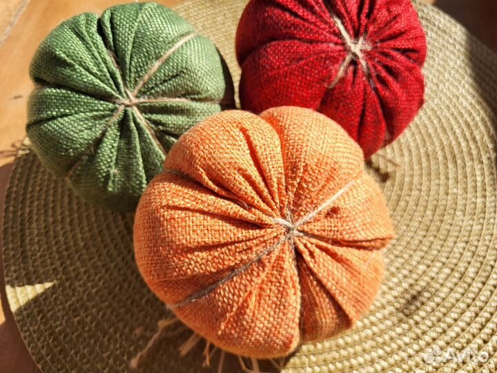 Тыква декоративная на хэллоуин