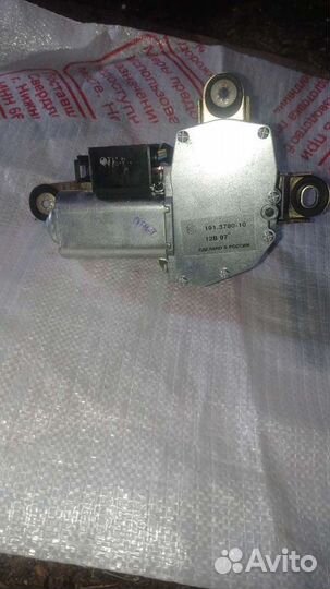 Моторчик заднего стеклоочистителя ваз