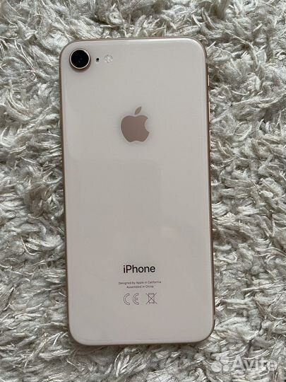 iPhone 8, 64 ГБ
