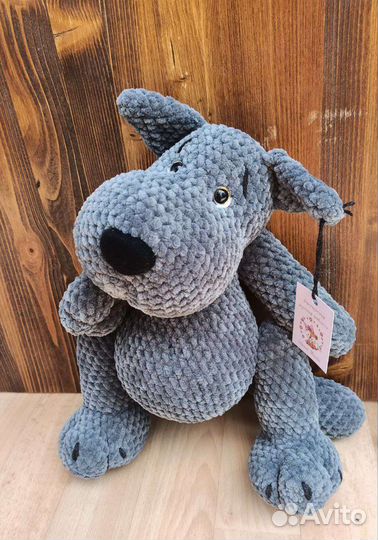 Волк вязаный