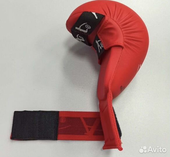 Перчатки для каратэ