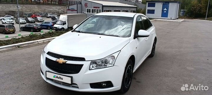 Chevrolet Cruze 1.6 AT, 2011, 200 000 км