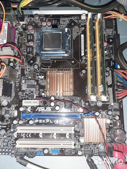 Комплект материнка S775+Core 2 Quad Q9400+DDR2 2x2