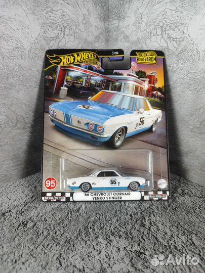 Hot wheels premium '66 Chevrolet Corvair