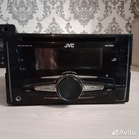 Продам магнитолу