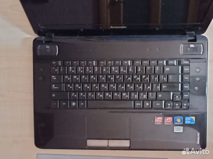 Ноутбук Lenovo IdeaPad Y560