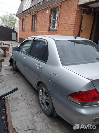 В разборе митсубиши лансер 9 2007г запчасти