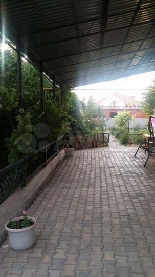 Дом 241 м² на участке 8 сот.