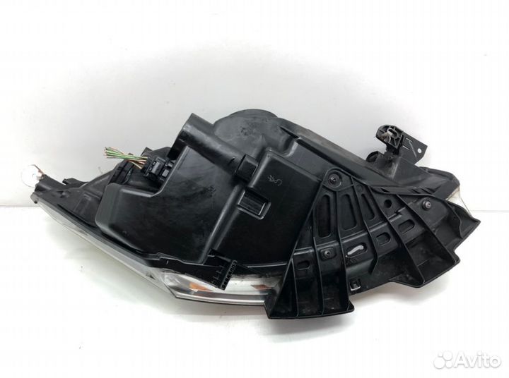 Фара Citroen C4 Grand Picasso (2006-2013)